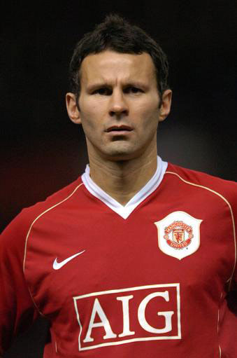 24208giggs1